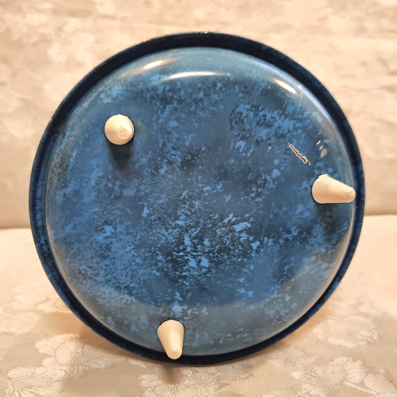 Vintage Footed Biscuit Tin with Lid & Handle Ancient Greece Wedding Celebration - Picture 4 of 6